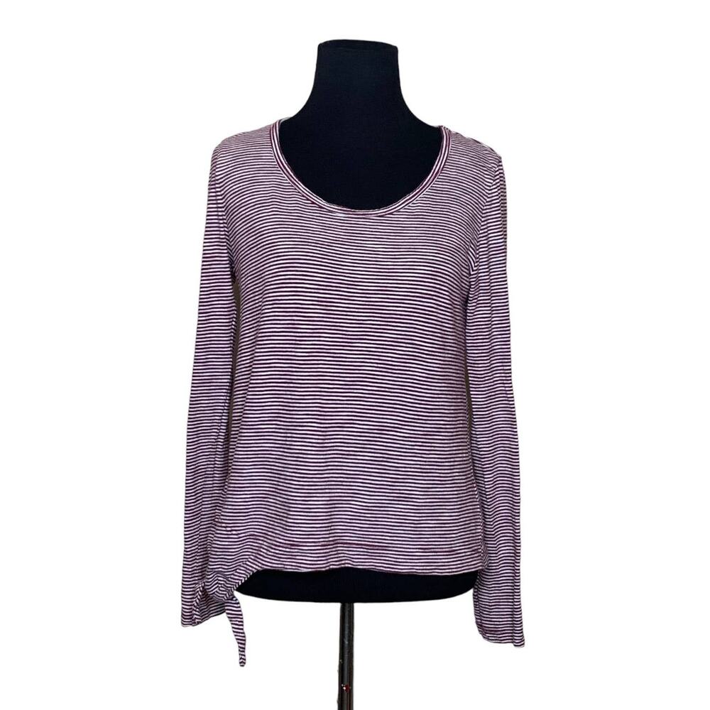 Gap red white striped long sleeves top size XS